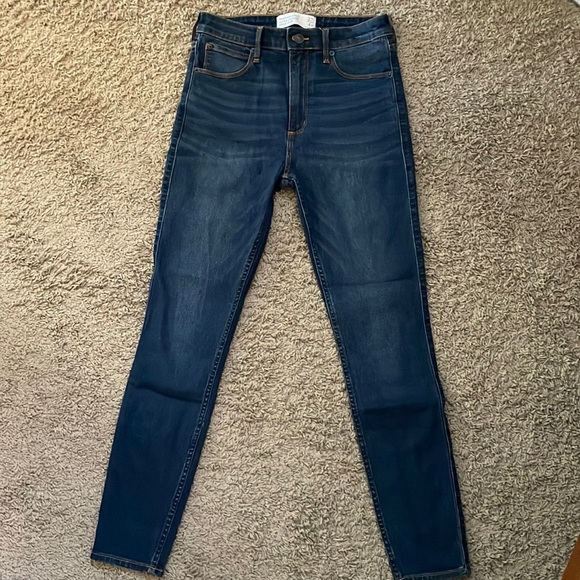 Abercrombie & Fitch Denim - Abercrombie & Fitch Super Skinny High Rise Jeans
